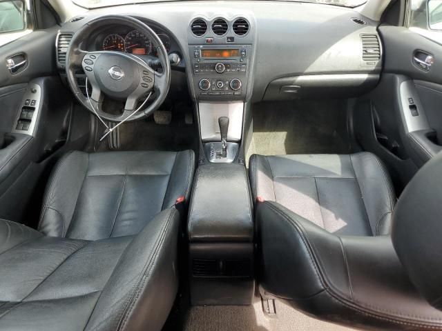 2010 Nissan Altima Base