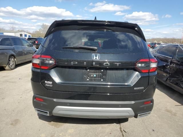 2024 Honda Pilot Touring