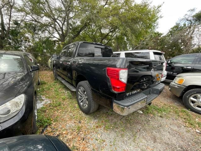 2017 Nissan Titan SV