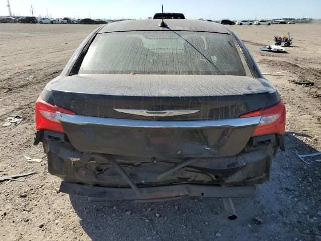 2013 Chrysler 200 Touring