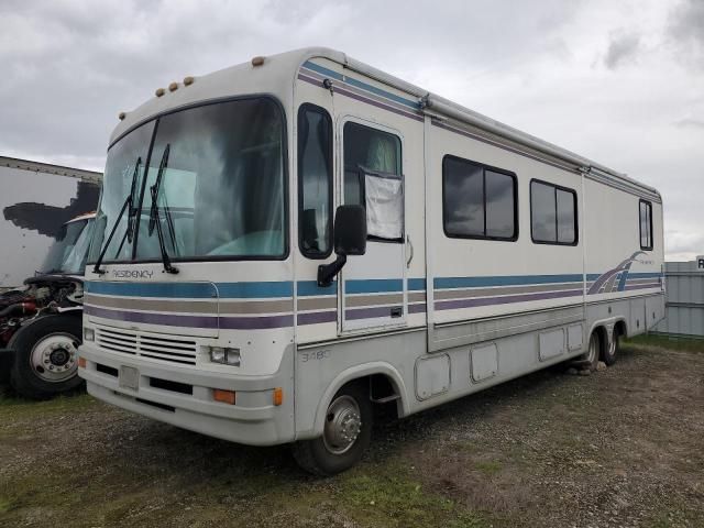 1997 RES 1997 Thor Residency Motorhome