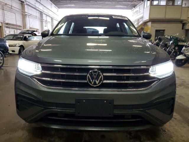 2023 Volkswagen Tiguan SE