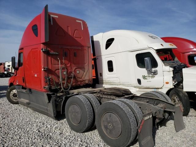 2021 Freightliner Cascadia 126