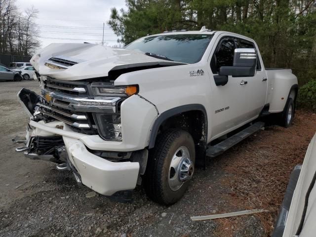 2022 Chevrolet Silverado K3500 High Country