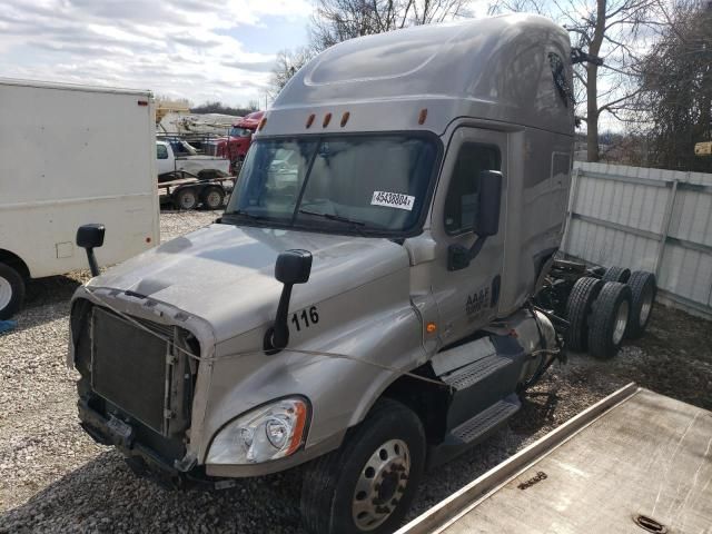 2016 Freightliner Cascadia 125