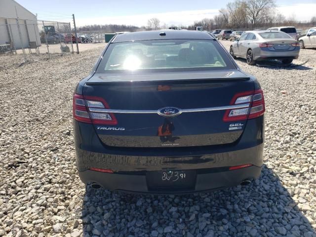 2015 Ford Taurus SEL