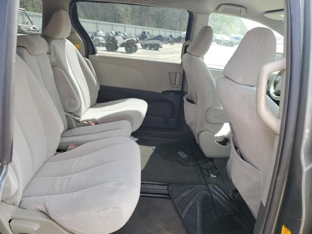 2011 Toyota Sienna Base