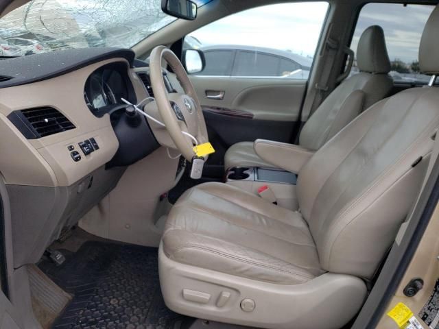 2011 Toyota Sienna XLE