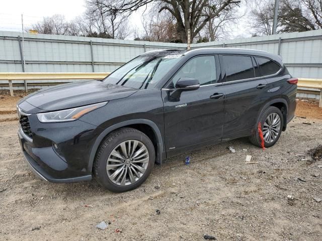 2021 Toyota Highlander Hybrid Platinum