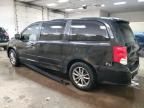 2013 Dodge Grand Caravan R/T