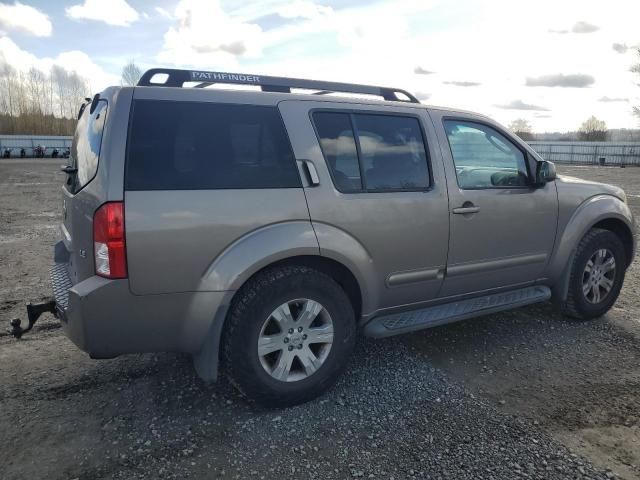 2006 Nissan Pathfinder LE