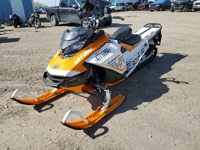 2017 Skidoo Snowmobile