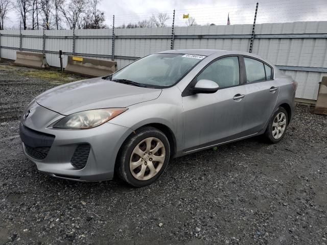 2013 Mazda 3 I