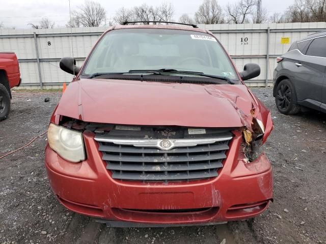 2007 Chrysler Town & Country Touring