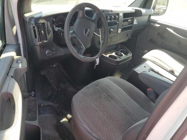 2013 GMC Savana G3500