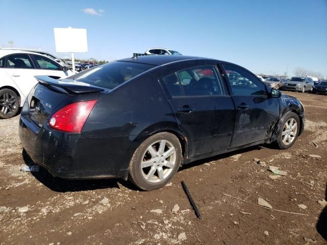 2005 Nissan Maxima SE