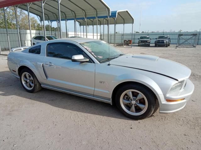 2005 Ford Mustang GT