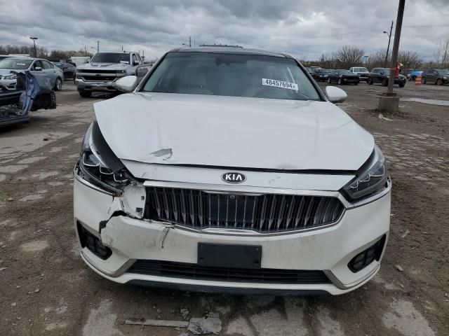 2017 KIA Cadenza Premium