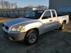 2006 Mitsubishi Raider LS