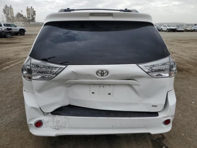 2017 Toyota Sienna SE