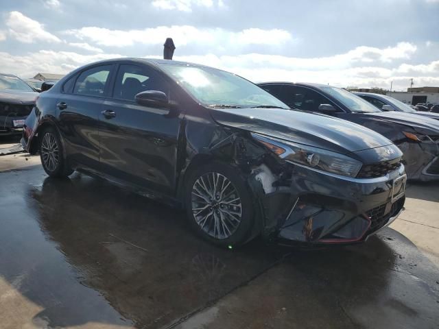 2022 KIA Forte GT Line