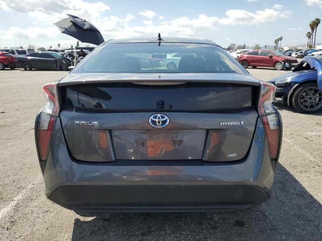 2016 Toyota Prius