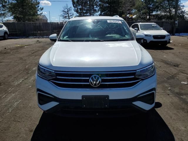 2023 Volkswagen Tiguan SE