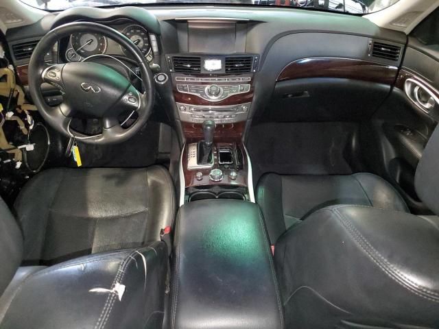 2014 Infiniti Q70 3.7