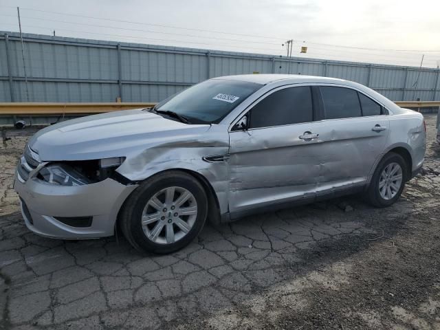 2010 Ford Taurus SE