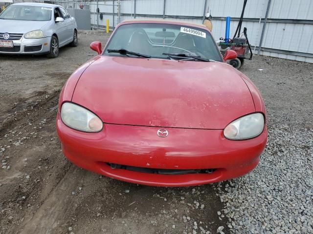 2000 Mazda MX-5 Miata Base