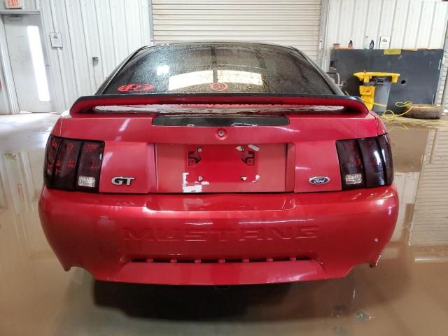 2000 Ford Mustang GT