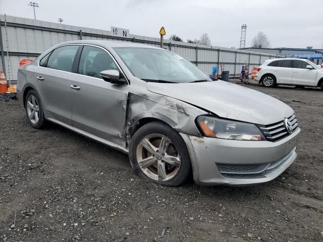 2012 Volkswagen Passat SE