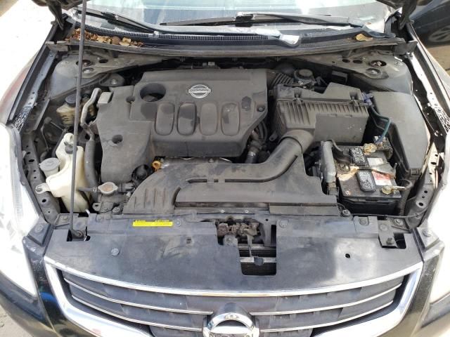 2010 Nissan Altima Base