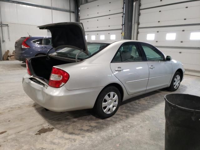 2004 Toyota Camry LE