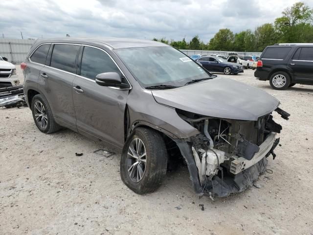 2018 Toyota Highlander LE