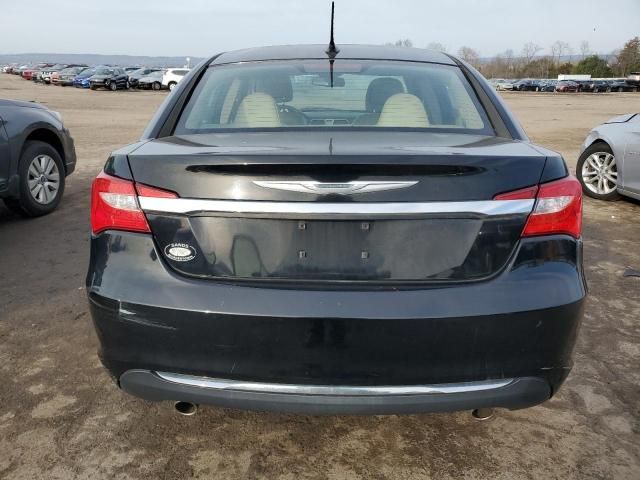 2014 Chrysler 200 Limited