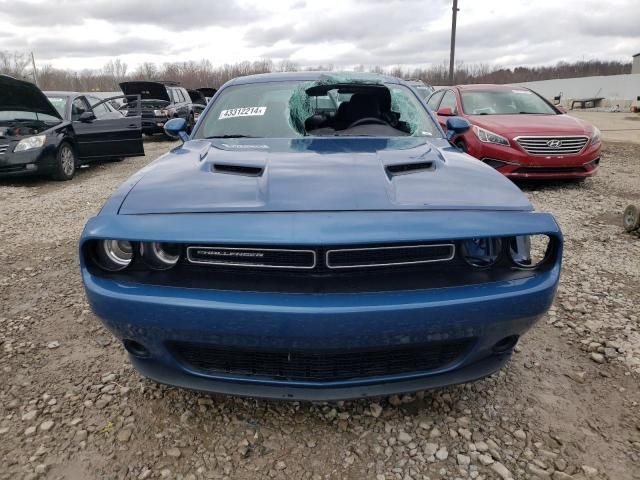 2021 Dodge Challenger SXT