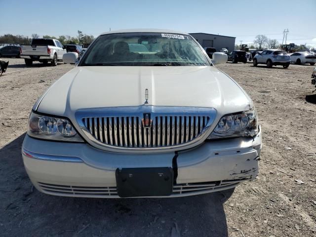 2006 Lincoln Town Car Designer