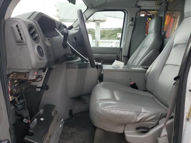 2011 Ford Econoline E250 Van