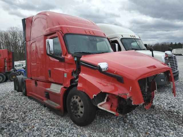 2021 Freightliner Cascadia 126