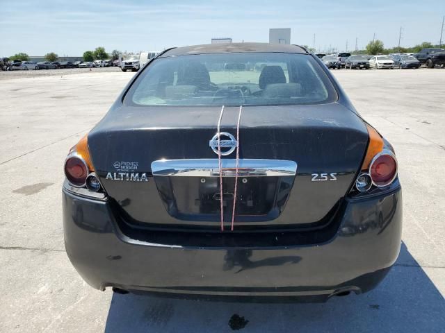 2010 Nissan Altima Base