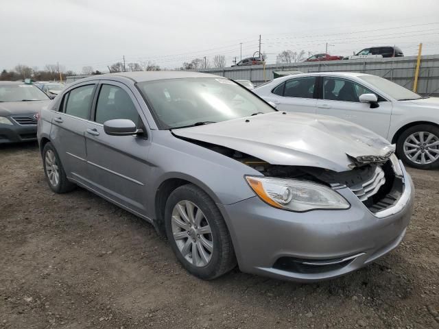 2013 Chrysler 200 Touring