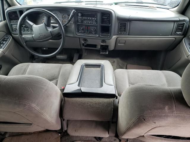 2004 Chevrolet Tahoe C1500