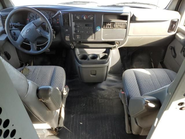 2005 Chevrolet Express G2500