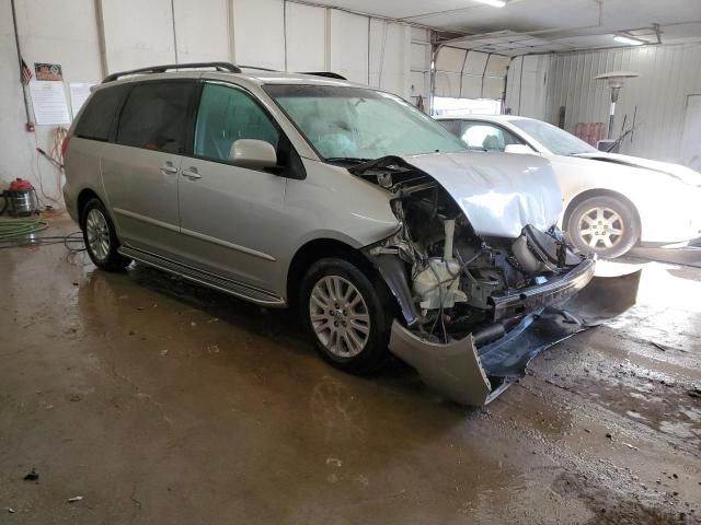 2007 Toyota Sienna XLE