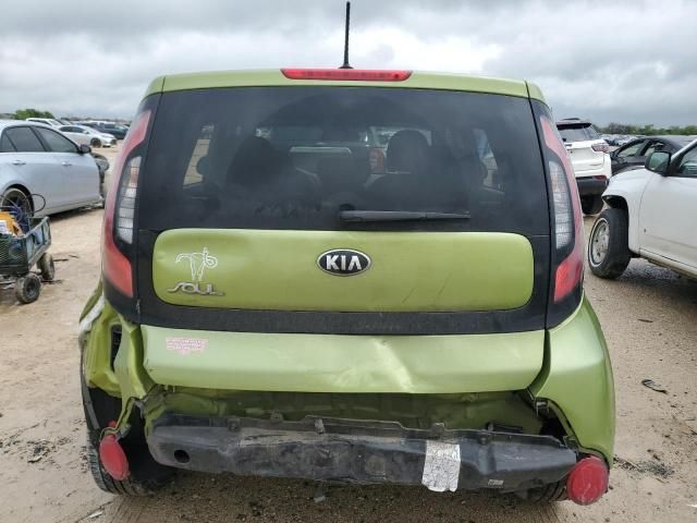 2015 KIA Soul +