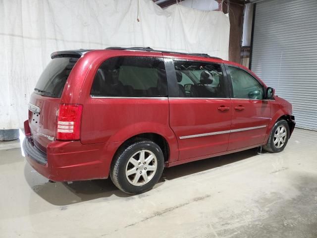 2010 Chrysler Town & Country Touring Plus