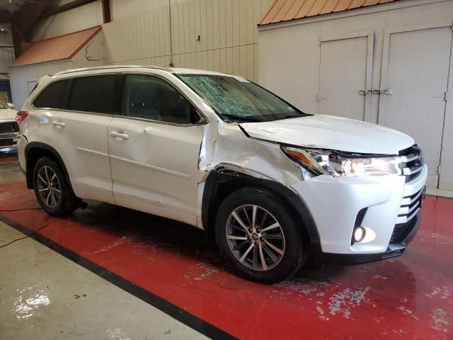 2018 Toyota Highlander SE