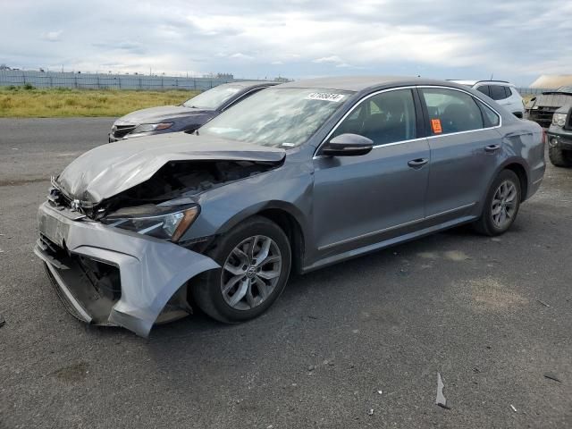 2016 Volkswagen Passat S