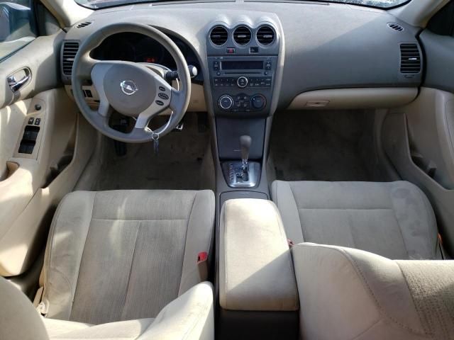 2010 Nissan Altima Base